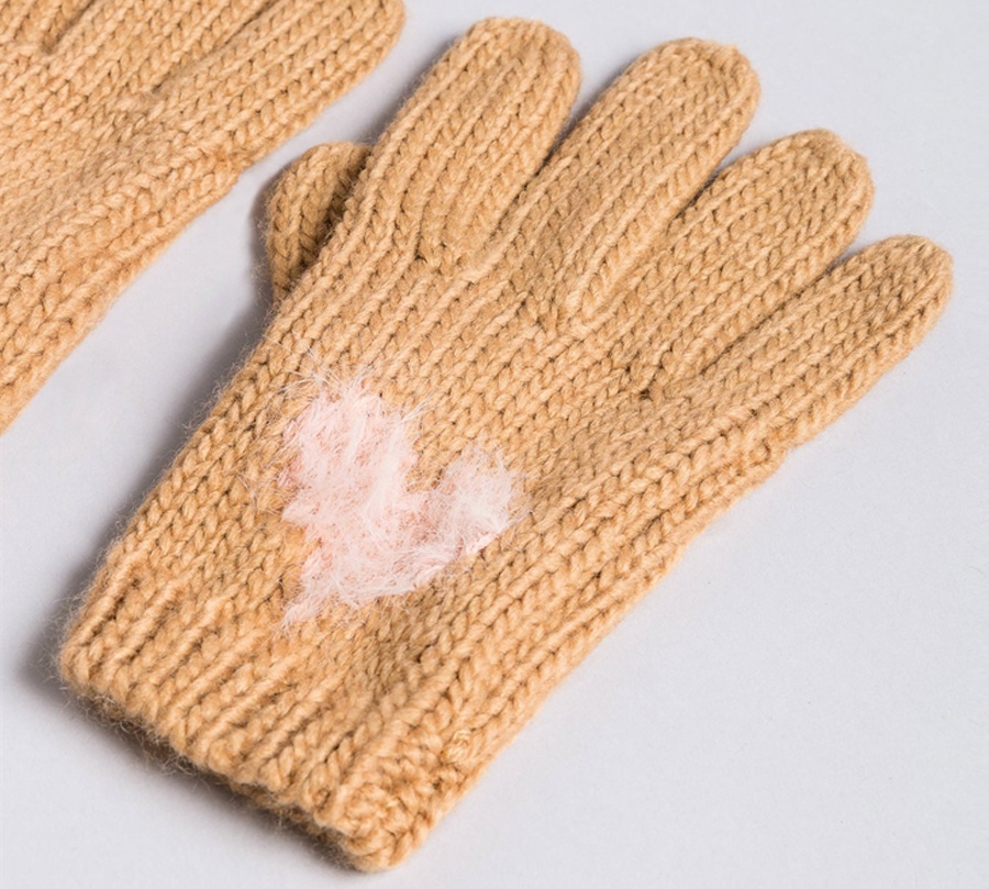 Twinset guanti in maglia con cuore aa8p5c bicolor light pink e camel acrilico - dettaglio 1
